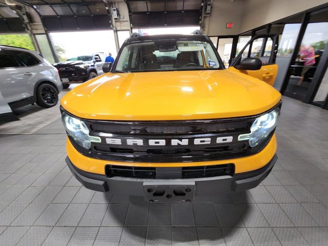 Used 2023 Ford Bronco Sport Outer Banks w/ Tech Package AWD/4WD image 2
