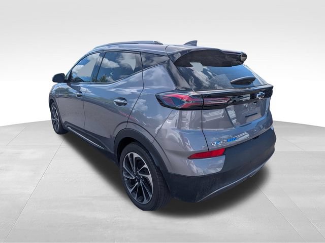 Used 2023 Chevrolet Bolt EUV Premier w/ Sun & Sound Package FWD image 5