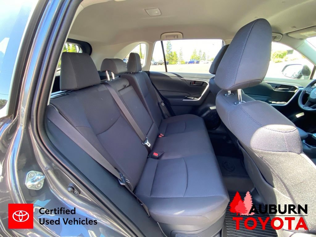 Certified 2025 Toyota RAV4 LE AWD/4WD image 19