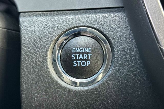 Used 2021 Toyota Camry XSE image 19