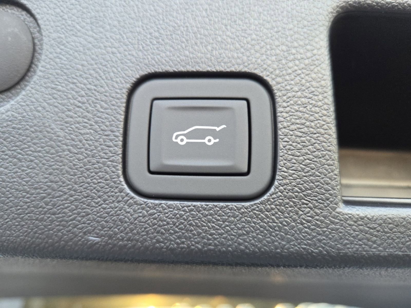 New 2026 GMC Terrain Denali AWD/4WD image 23