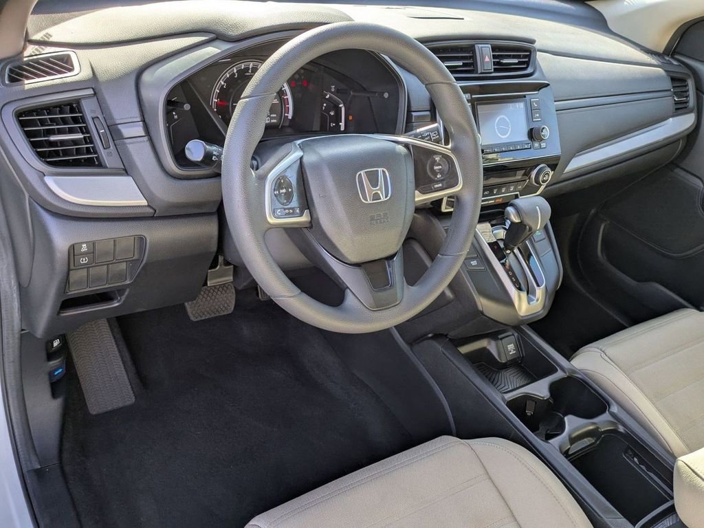 Used 2017 Honda CR-V LX image 4