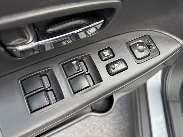 Used 2025 Mitsubishi Outlander Sport AWD image 10