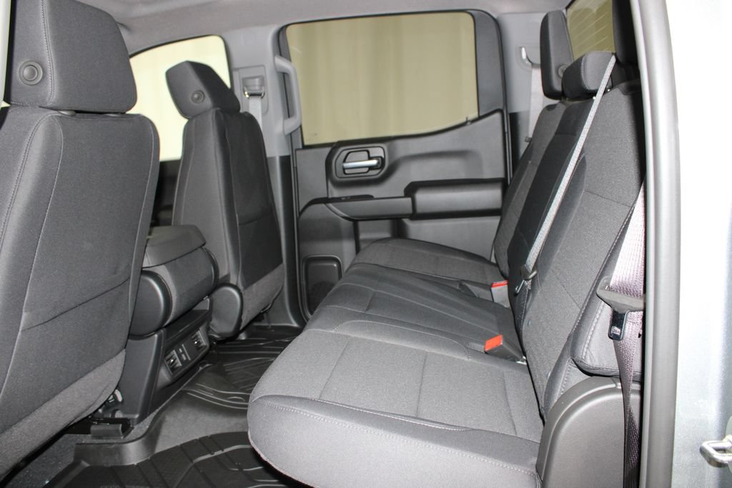 New 2026 Chevrolet Silverado 1500 Custom w/ Turbomax Blackout Package AWD/4WD image 33