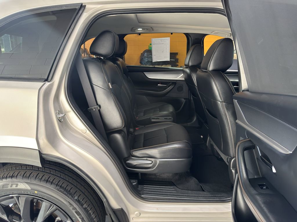 Used 2025 MAZDA CX-90 3.3 Turbo w/ Premium Sport Pkg image 20
