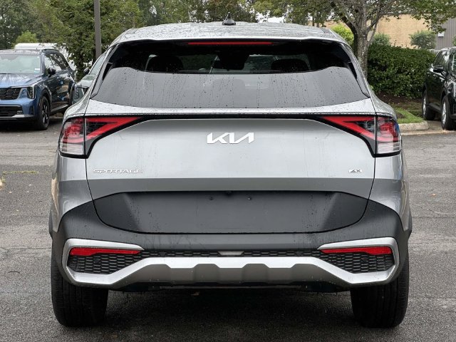 Used 2025 Kia Sportage LX AWD/4WD image 3