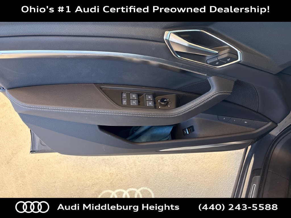 Used 2024 Audi Q8 e-tron Premium Plus AWD/4WD image 16
