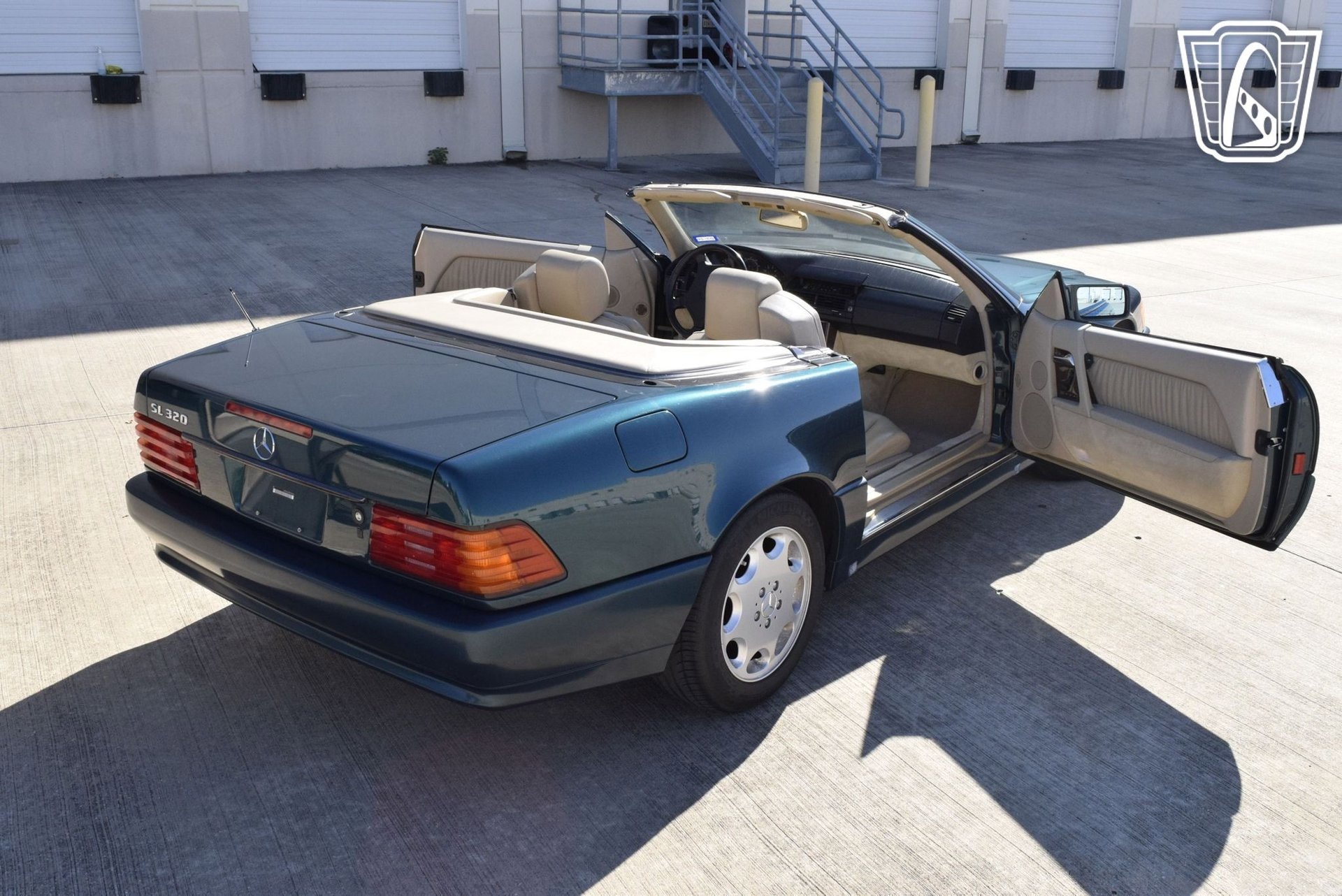 Used 1994 Mercedes-Benz SL 320 Hardtop Roadster image 11
