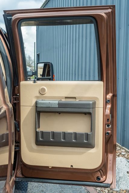 Used 2012 Ford F250 Lariat RWD image 38