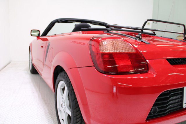 Used 2001 Toyota MR2 image 47