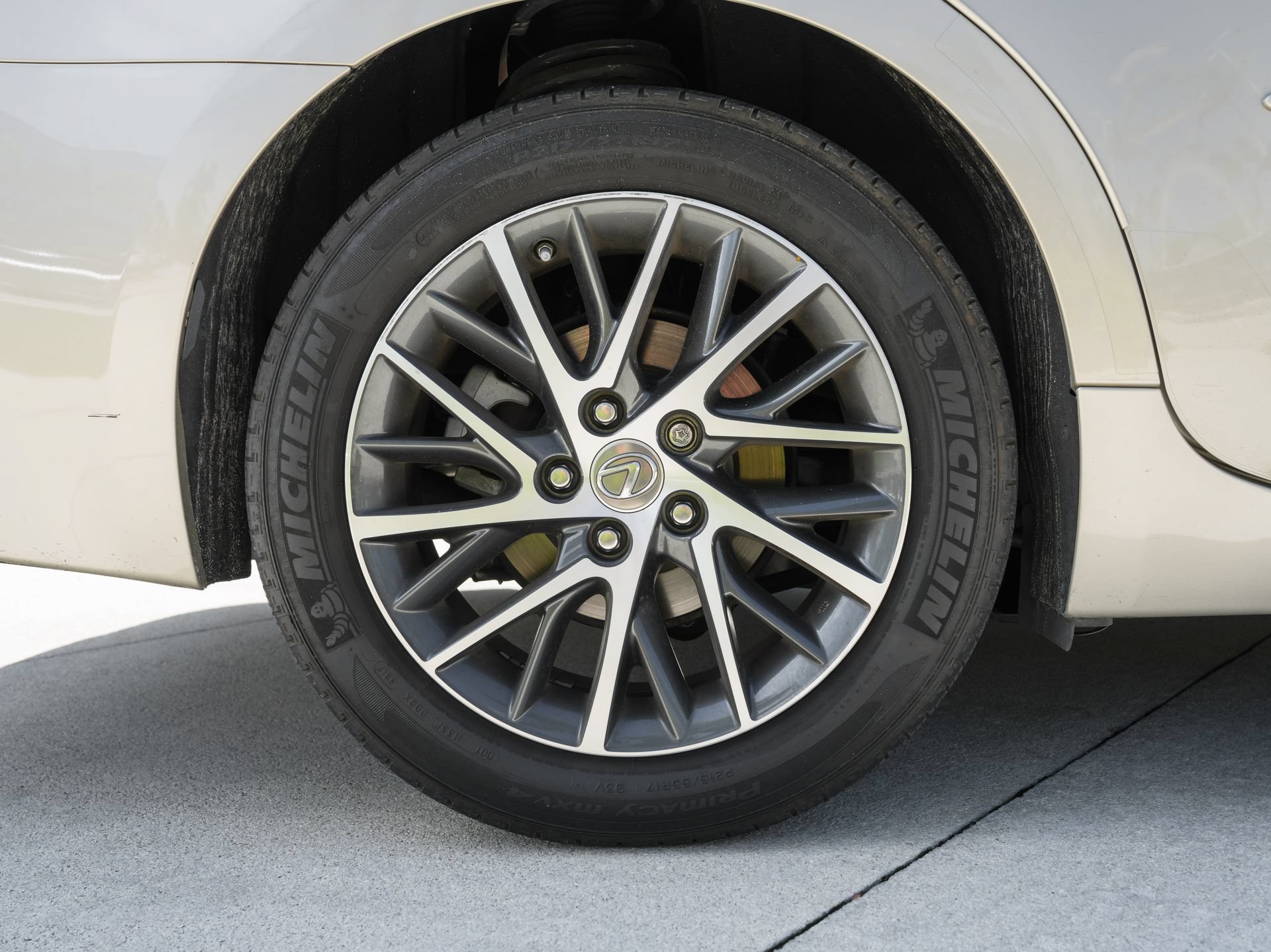 Used 2018 Lexus ES 350 w/ Luxury Package w/Wood Trim FWD image 13