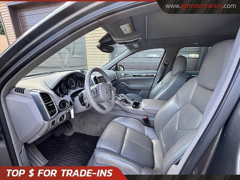 Used 2014 Porsche Cayenne Diesel Platinum Edition AWD/4WD image 13