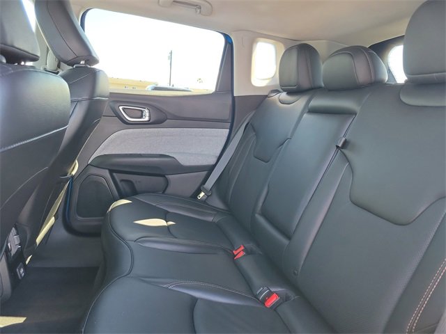 Certified 2022 Jeep Compass Latitude image 13