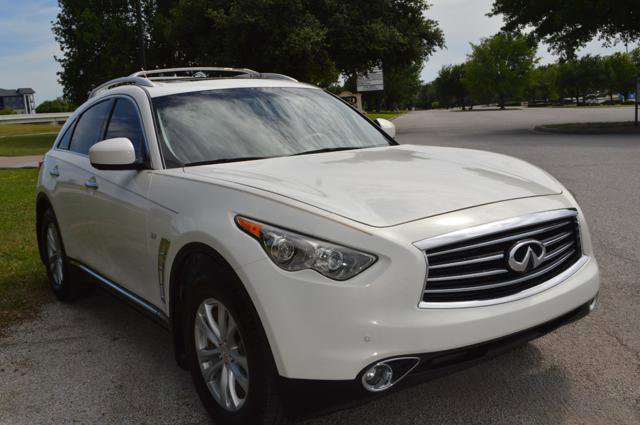 Used 2015 INFINITI QX70 2WD w/ Premium Package image 2
