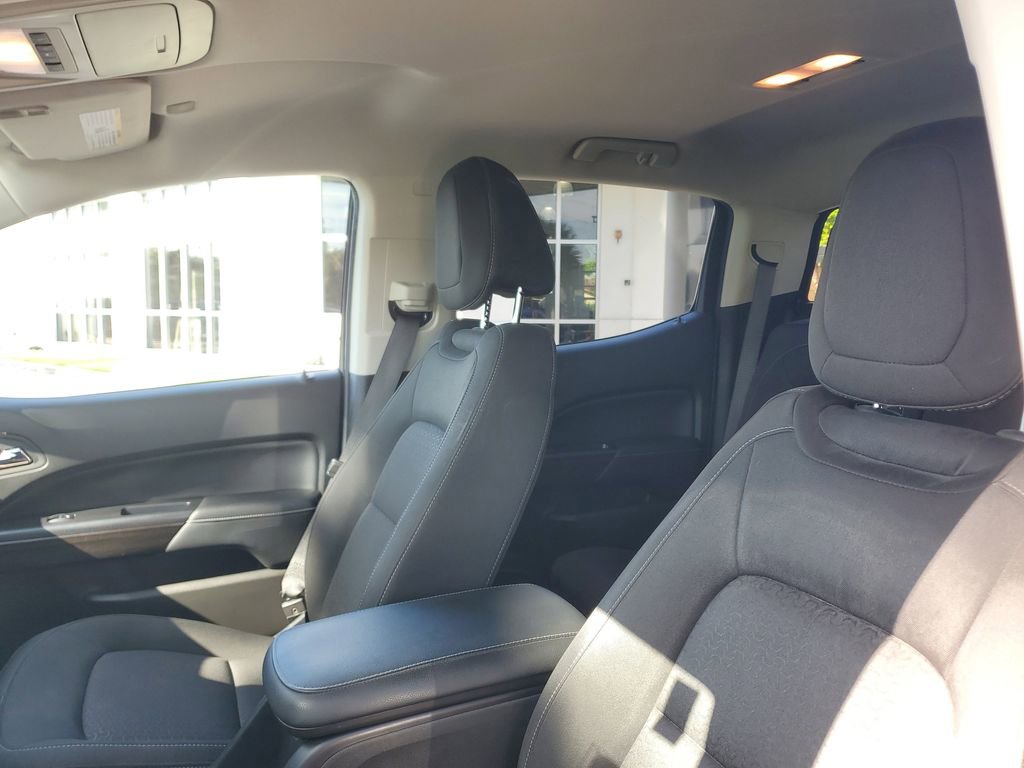 Used 2020 GMC Canyon SLE w/ Driver Alert Package AWD/4WD image 21