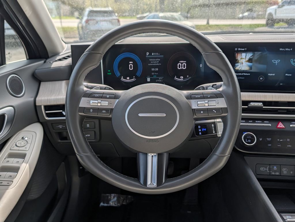 Used 2025 Hyundai Sonata SEL FWD image 24