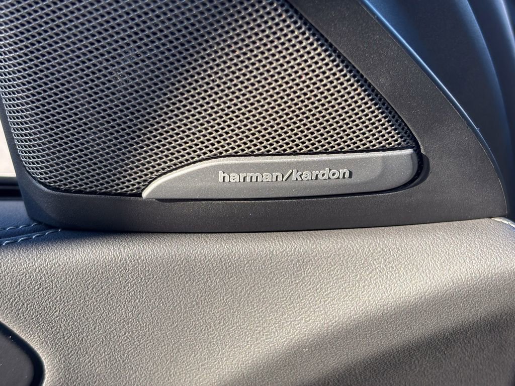 New 2026 BMW X6 xDrive40i image 11