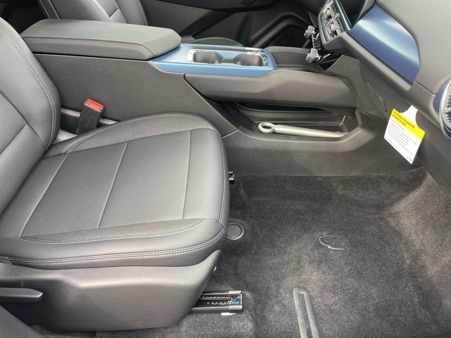 New 2026 Chevrolet Equinox EV LT image 10