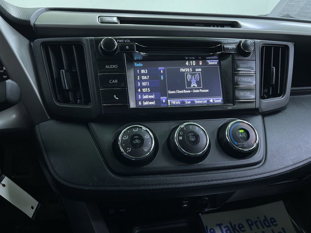 Used 2018 Toyota RAV4 LE w/ All Weather Liner Package image 21