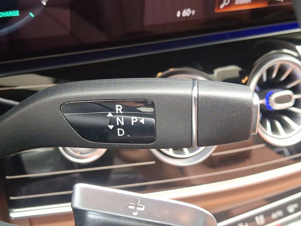 Used 2023 Mercedes-Benz E 450 4MATIC Cabriolet image 12