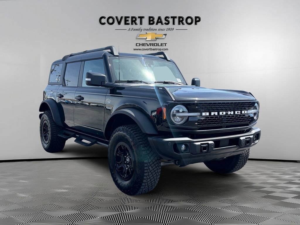Used 2023 Ford Bronco Wildtrak image 6