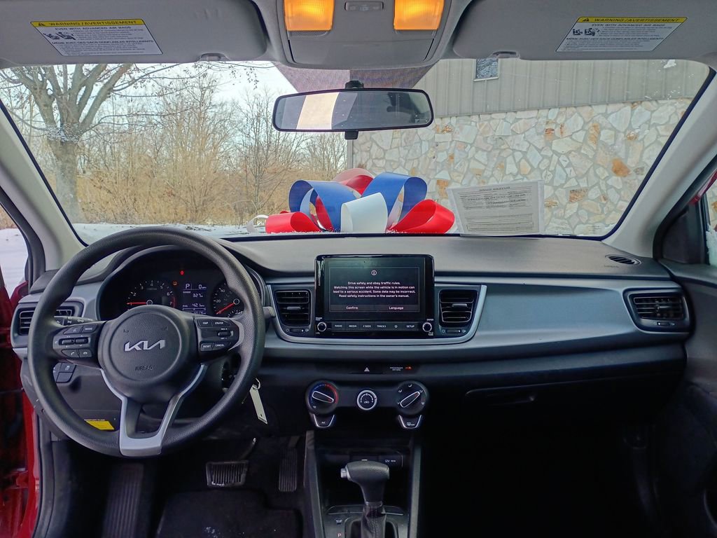 Used 2023 Kia Rio S image 16
