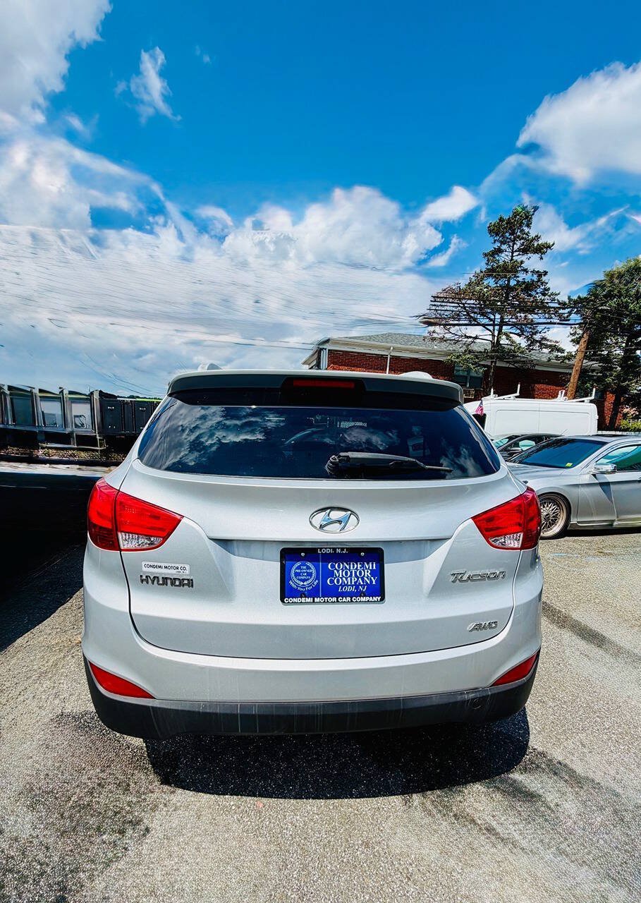 Used 2011 Hyundai Tucson GLS AWD/4WD image 9