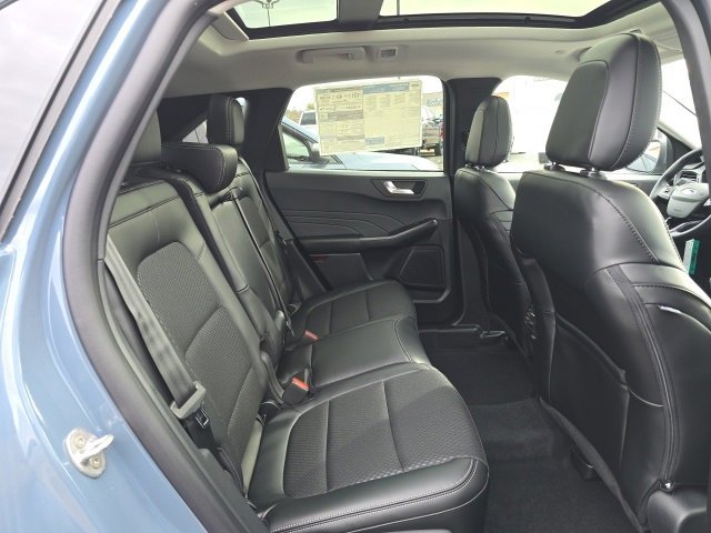 New 2026 Ford Escape SE w/ Class II Trailer Tow Package image 22