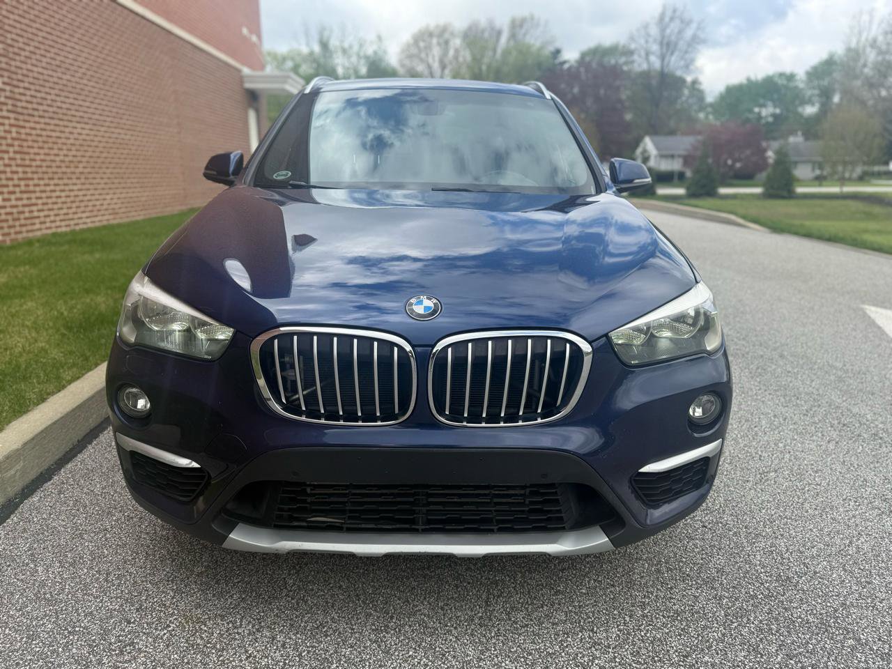 Used 2018 BMW X1 xDrive28i image 2