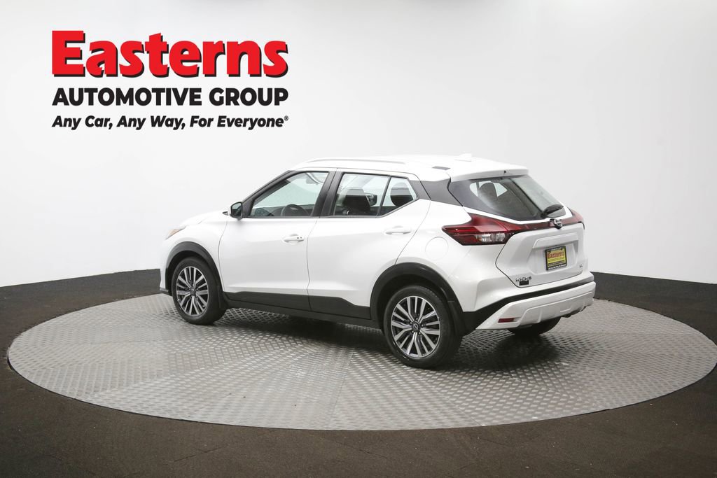 Used 2023 Nissan Kicks SV image 62