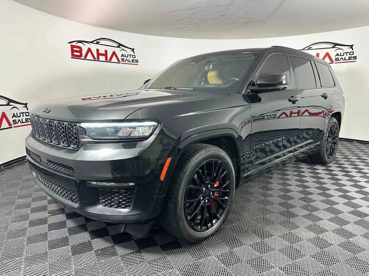 Used 2021 Jeep Grand Cherokee L Summit AWD/4WD image 3