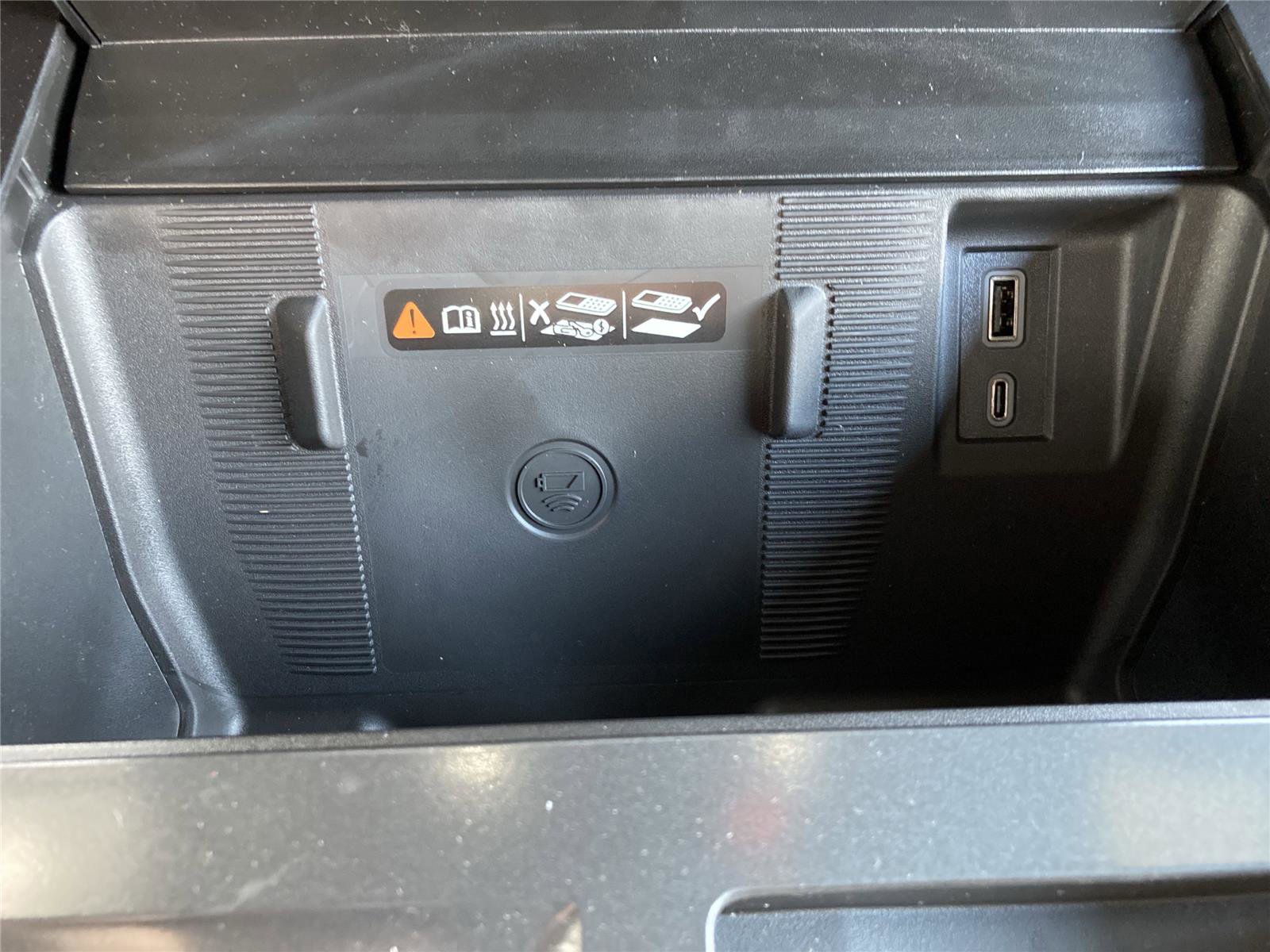 New 2025 GMC Hummer EV 3X w/ LPO, Dark Essentials Package image 25