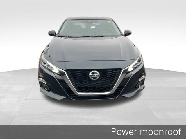 Used 2020 Nissan Altima 2.5 SV image 2