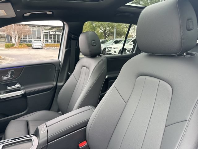 Used 2026 Mercedes-Benz GLB 250 image 13