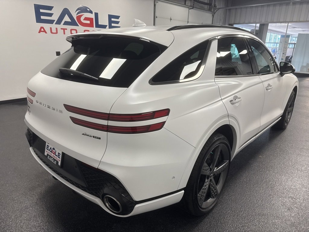 Used 2023 Genesis GV70 3.5T Sport w/ Sport Prestige Package image 11