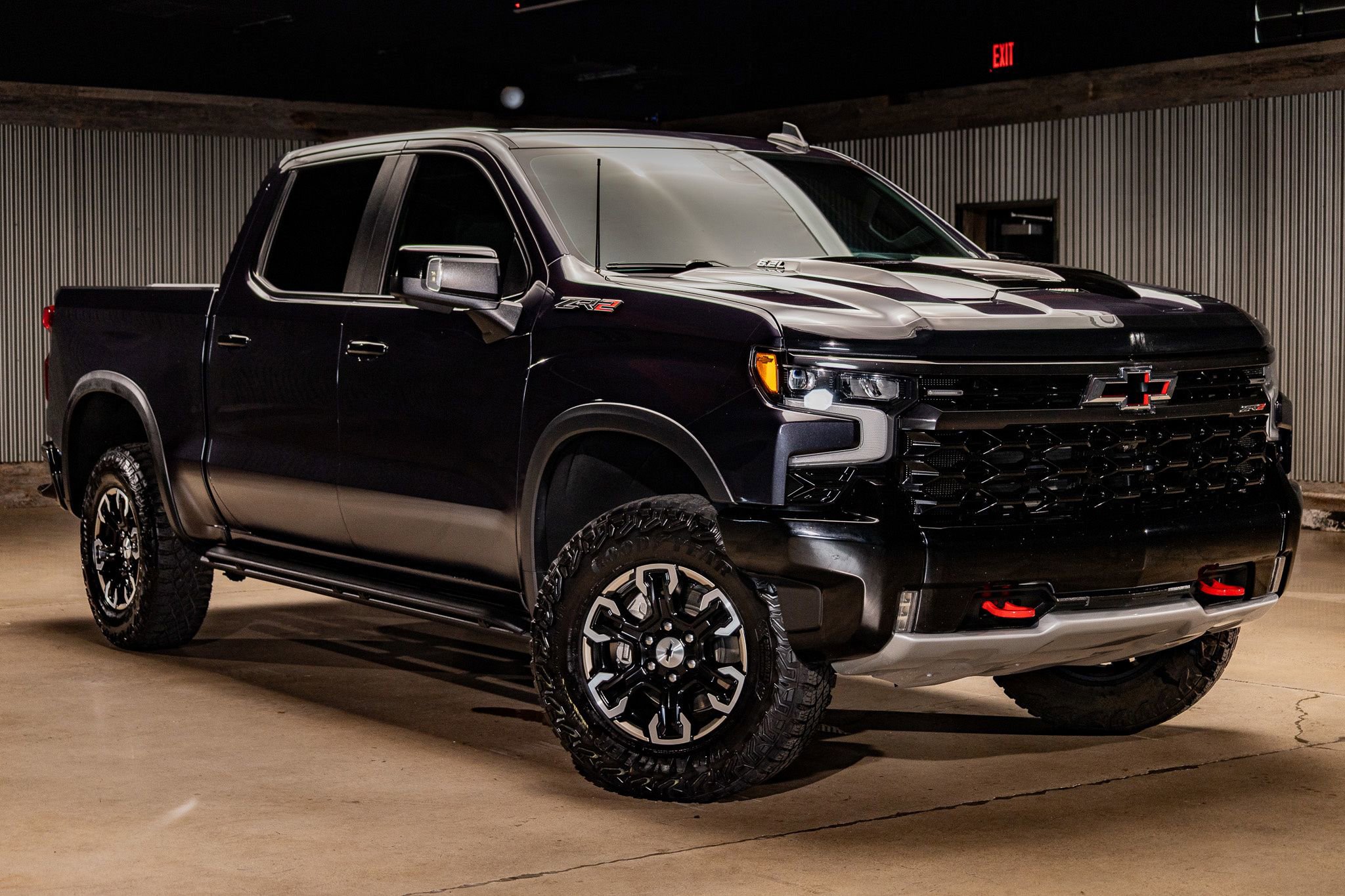 Used 2023 Chevrolet Silverado 1500 ZR2 w/ Technology Package