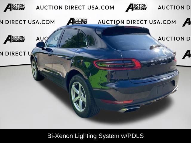Used 2018 Porsche Macan AWD/4WD image 10