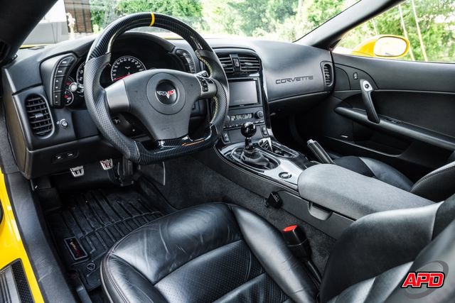 Used 2008 Chevrolet Corvette Z06 w/ Preferred Equipment Group RWD image 2