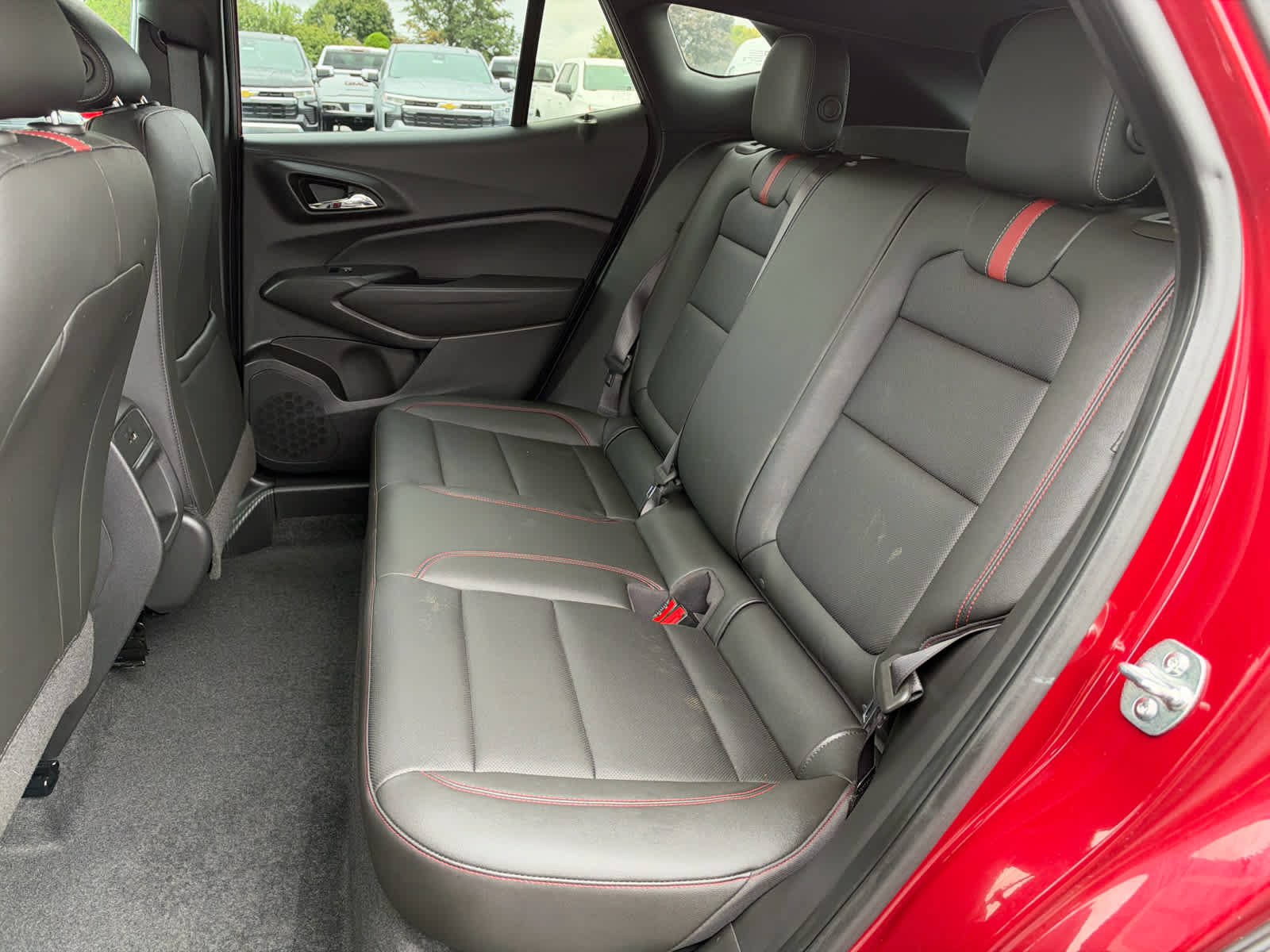 Certified 2025 Chevrolet Trax RS w/ Driver Confidence Package FWD image 24