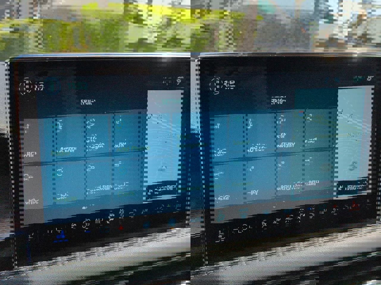 Certified 2025 Lincoln Corsair Grand Touring w/ Equipment Group 302A image 18