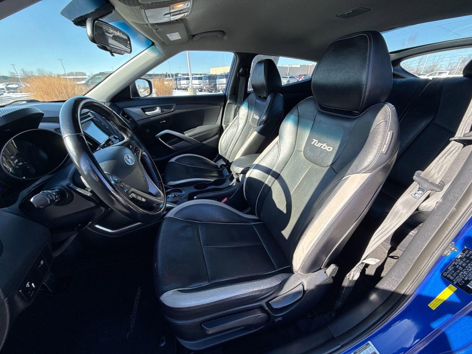 Used 2014 Hyundai Veloster Turbo image 12