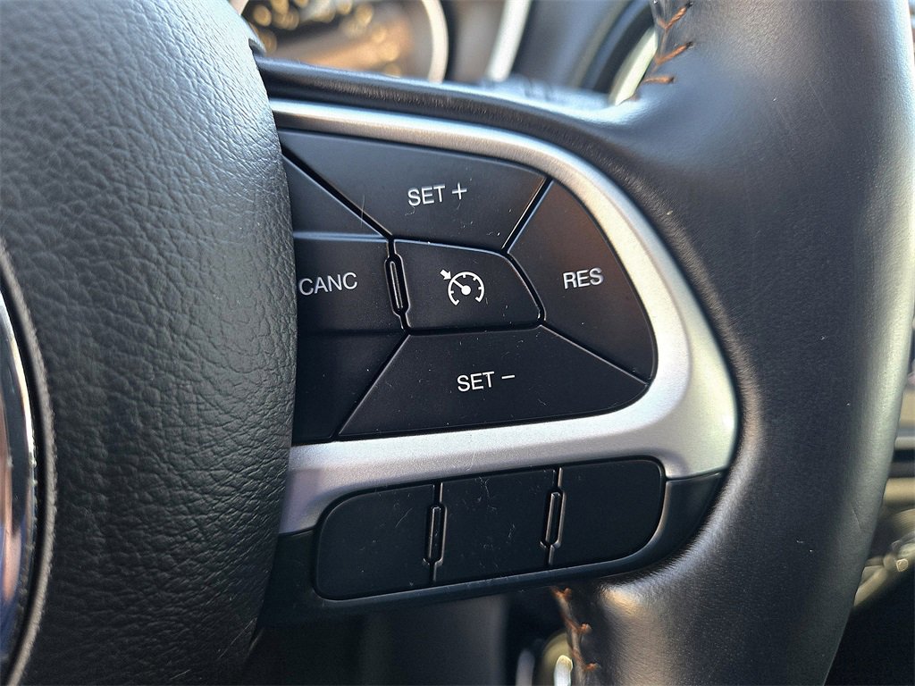 Used 2020 Jeep Compass Limited image 16