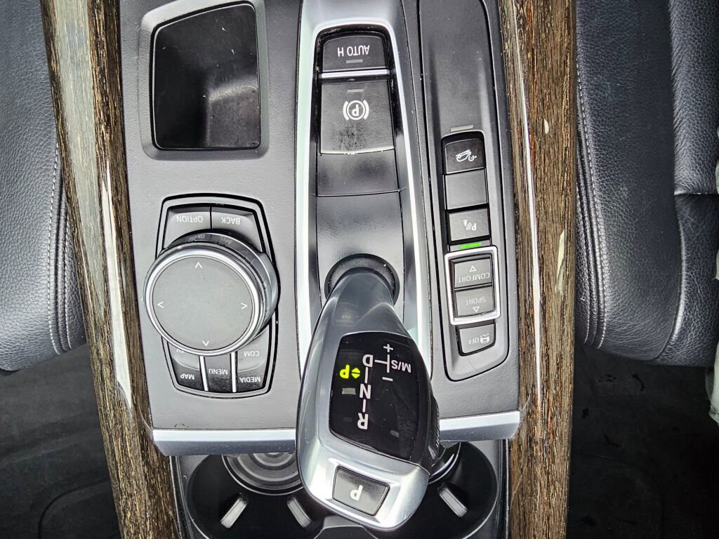 Used 2017 BMW X5 xDrive35d image 31