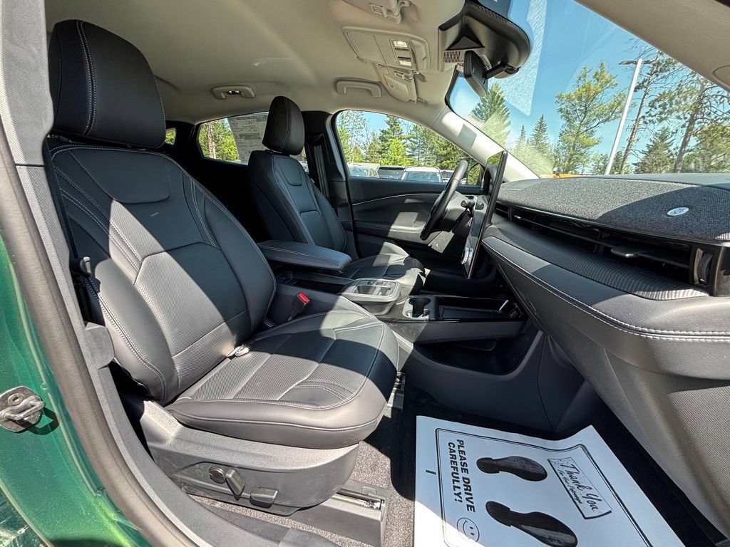 New 2026 Ford Mustang Mach-E Premium w/ Technology Package AWD/4WD image 16