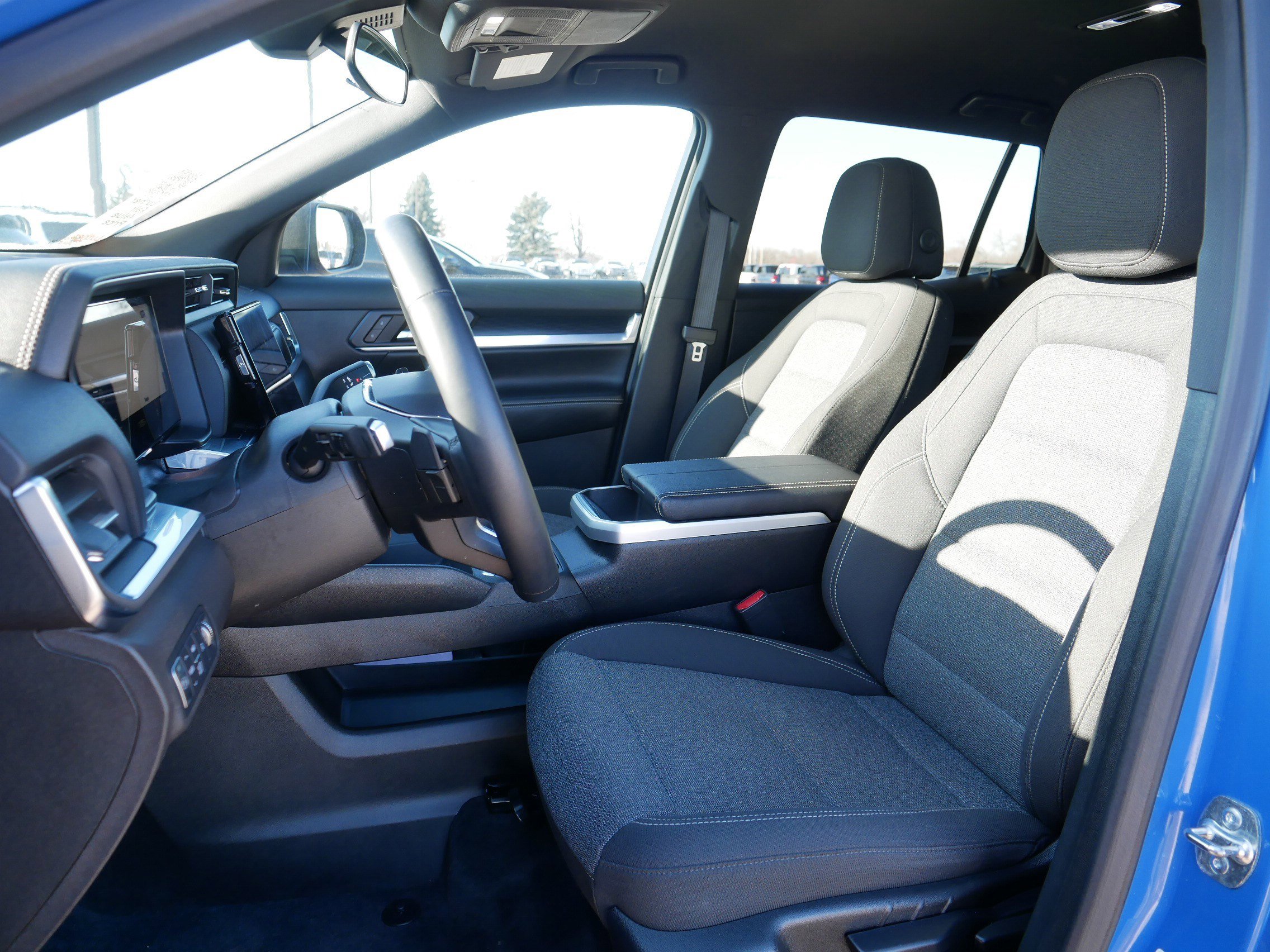 Used 2025 GMC Terrain Elevation image 34