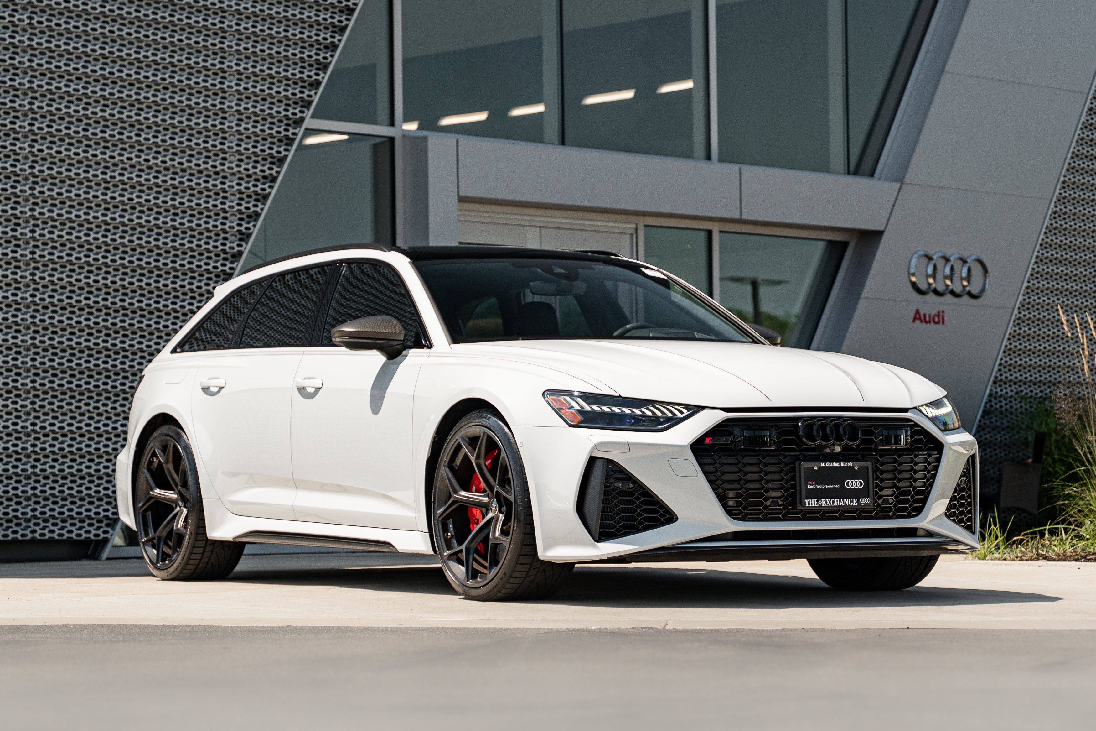 Certified 2025 Audi RS 6 performance