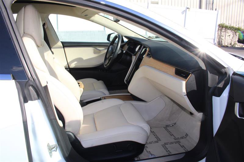 Used 2018 Tesla Model S 75D image 13