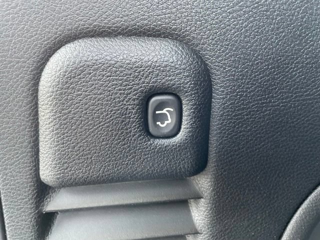 Used 2021 Jeep Grand Cherokee Limited AWD/4WD image 33