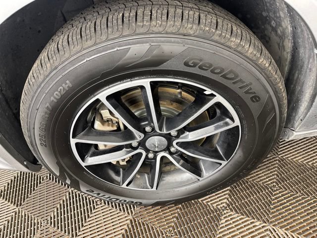 Used 2019 Dodge Grand Caravan GT FWD image 28