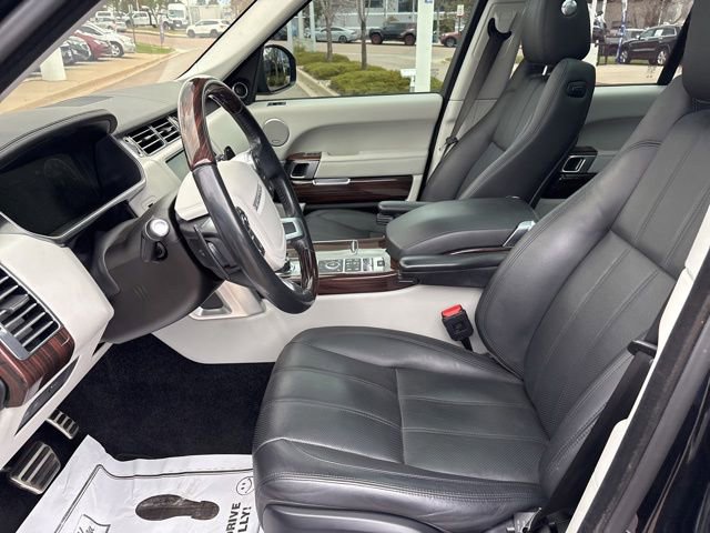 Used 2017 Land Rover Range Rover Supercharged AWD/4WD image 13